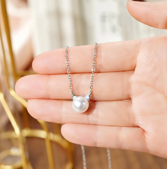 Cercei și Colier cu Perle în Formă de Urechi de Pisică