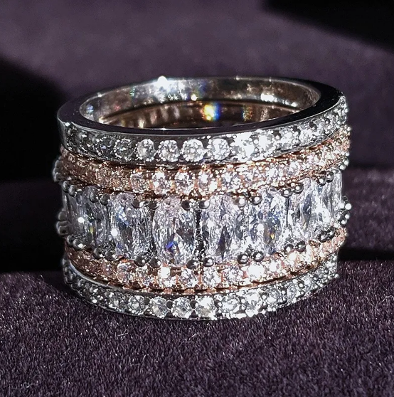 Inel Simplu cu Piatră pentru Femei